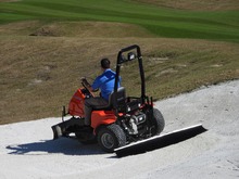 Бункерные грабли Sand Star Electric