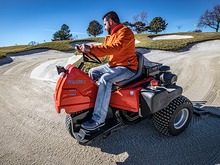 Бункерные грабли Sand Star