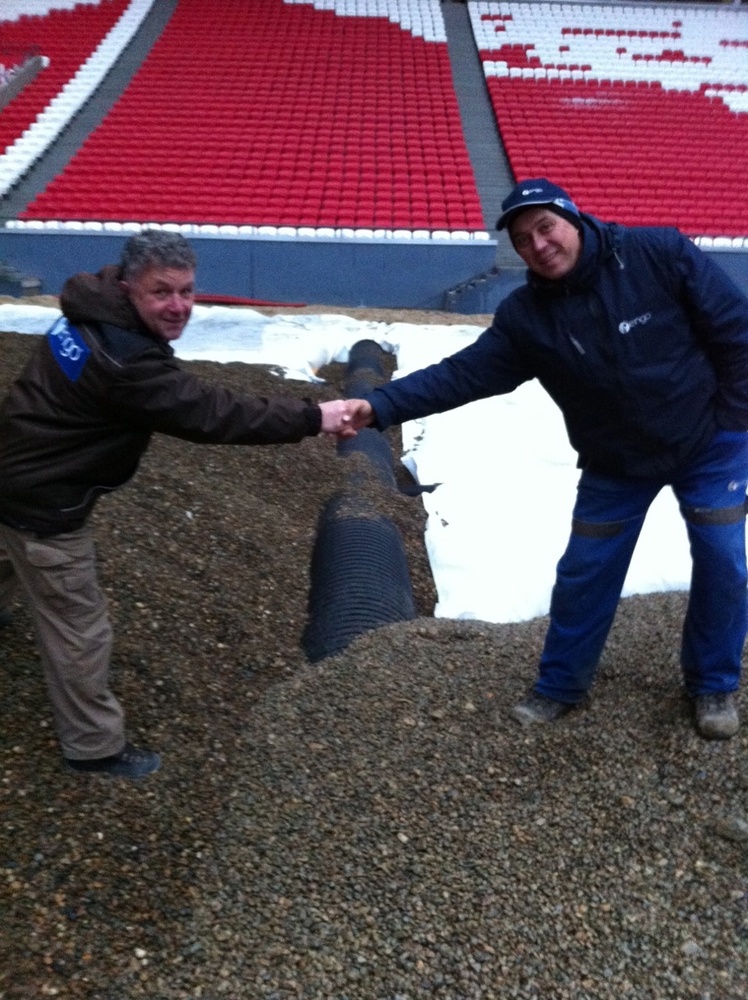 bcc1e0eac1.jpeg bcc1e0eac1.jpeg