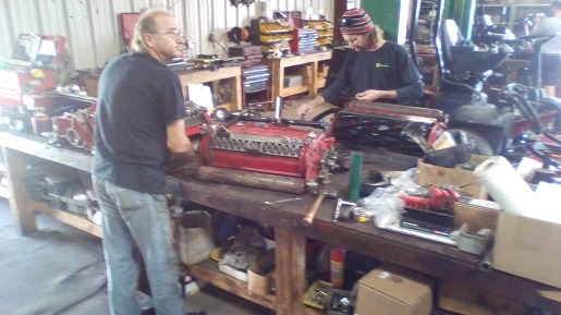 toro2_USA.jpg toro2_USA.jpg