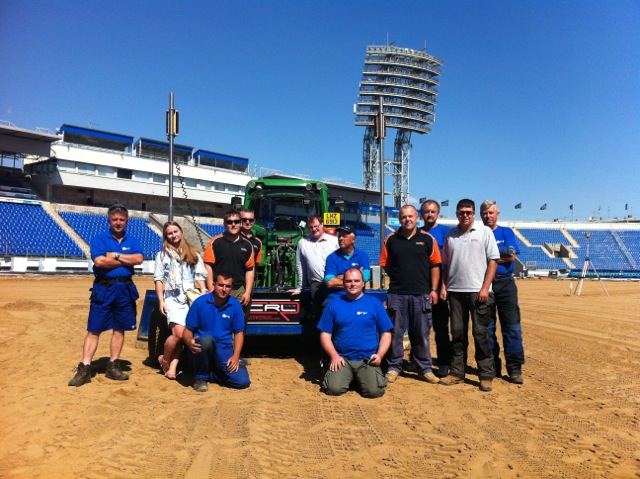 Zenit_reconstruction-team.jpg Zenit_reconstruction-team.jpg