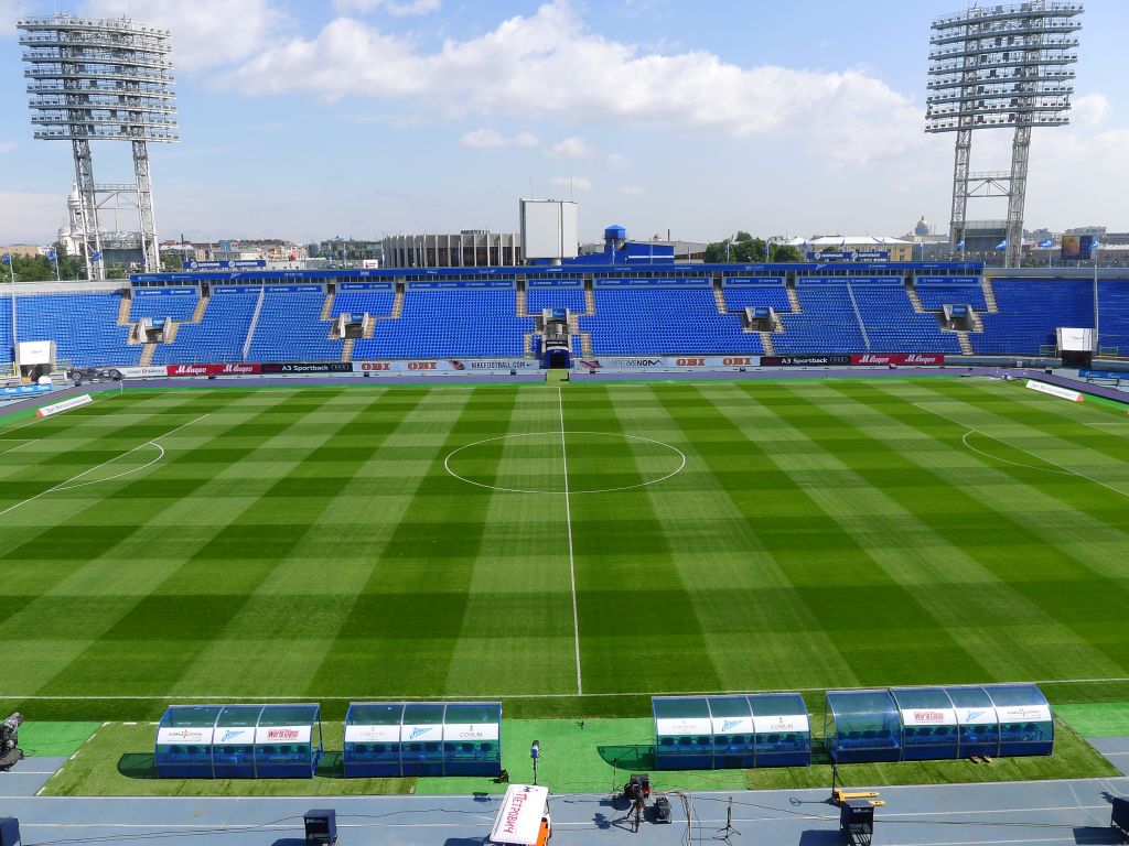 Zenit first game I smaller.jpg