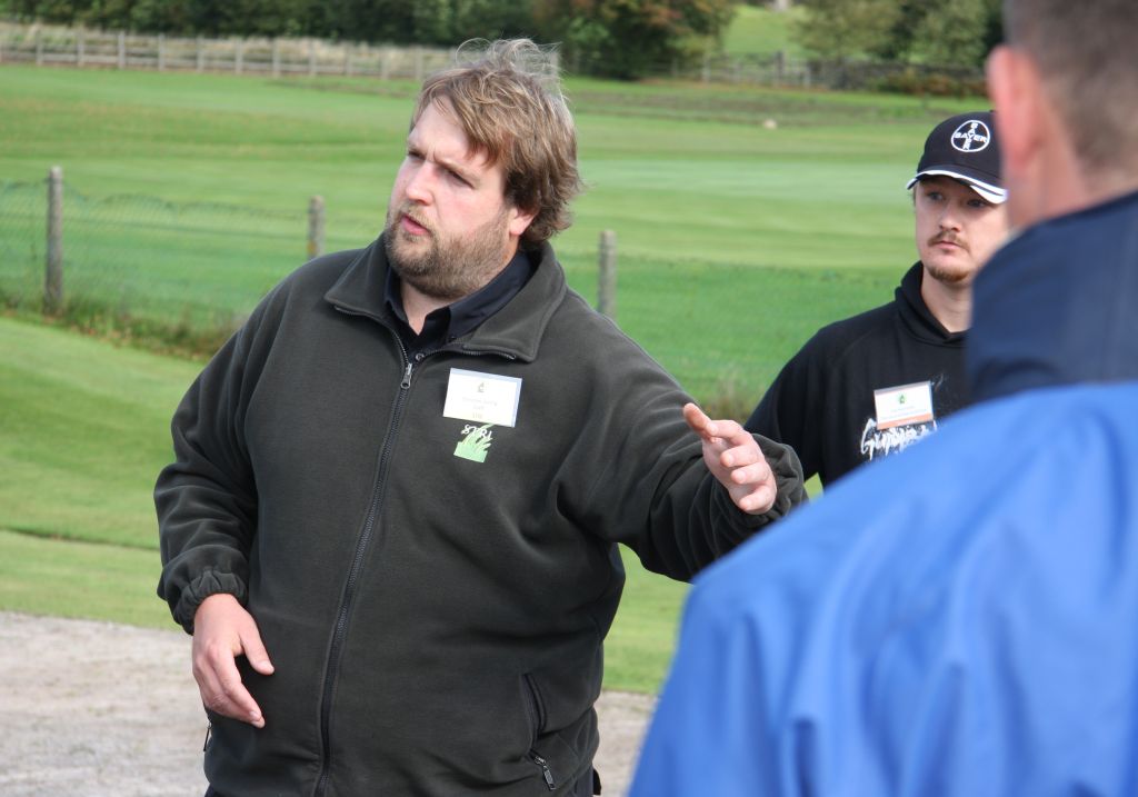 Dr Christian Spring STRI.jpg